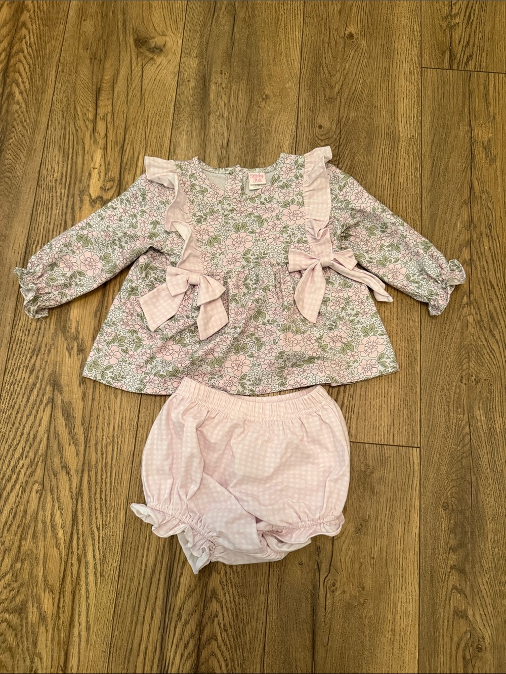 Stitchy fish floral set